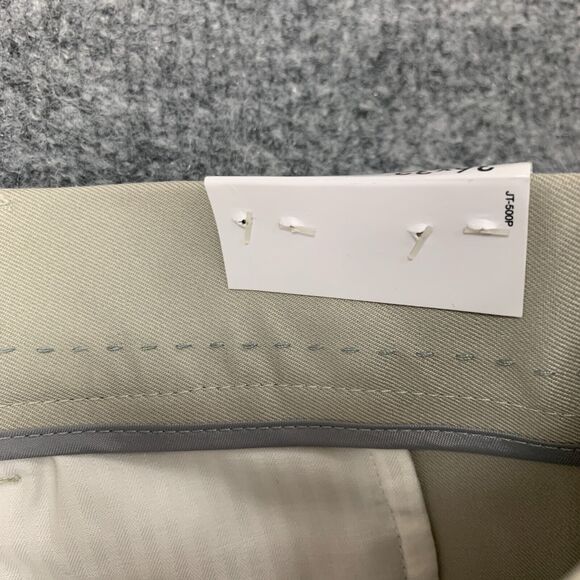 Van Heusen Traveler Pants Mens 36 Artichoke Pleated Front Classic Fit Non Iron - Picture 5 of 16